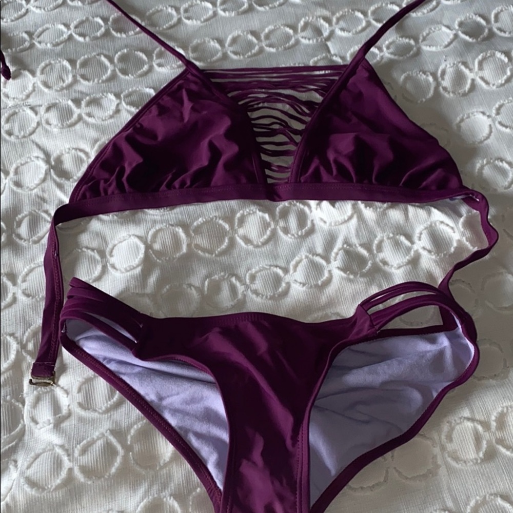 Bikini top large bottoms small worn once